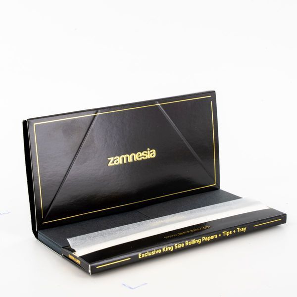 Papel de enrolar + filtros + tabuleiro (exclusivo Zamnesia)