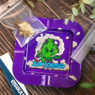 Budhead cinzeiro quadrado em metal (Zamnesia)