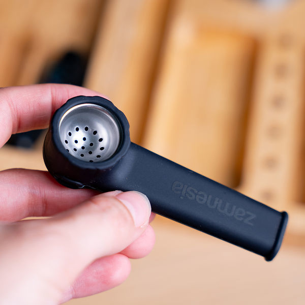 Cachimbo de silicone Zamnesia Karma (PieceMaker)