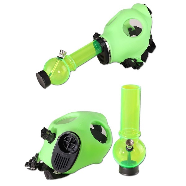 Bong com máscara antigás