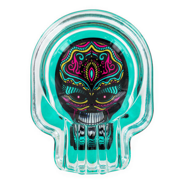 Cinzeiro de vidro em forma de caveira