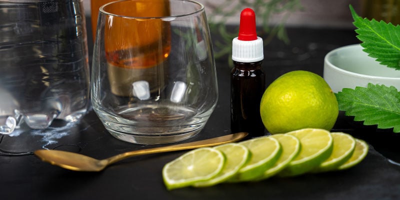 Escolher entre tinturas: álcool de alto teor vs glicerina