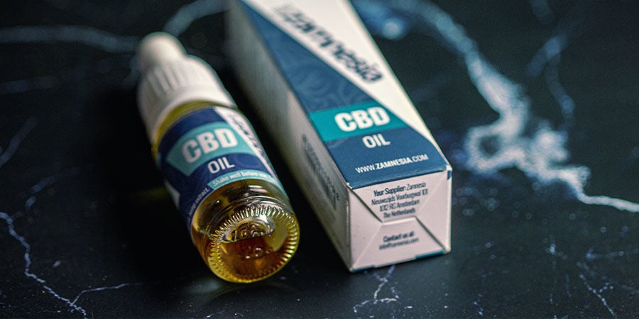 O CBD tem efeitos secundários conhecidos?