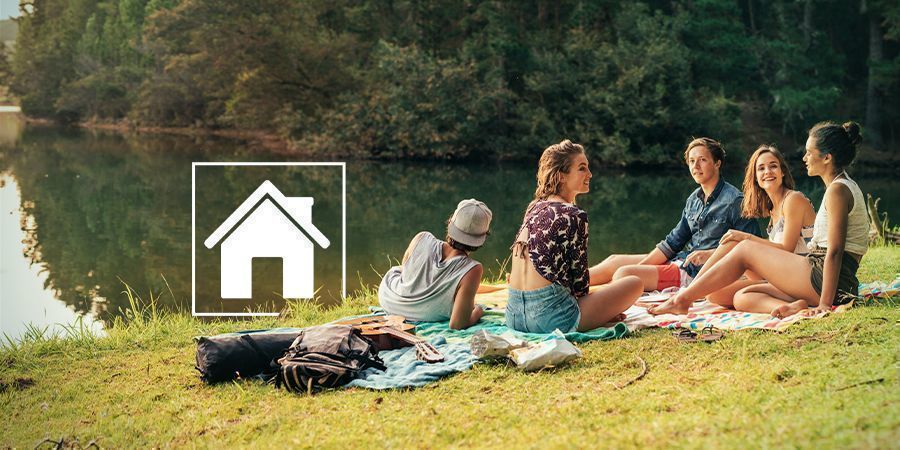 O ambiente inclui o espaço e as pessoas durante a experiência