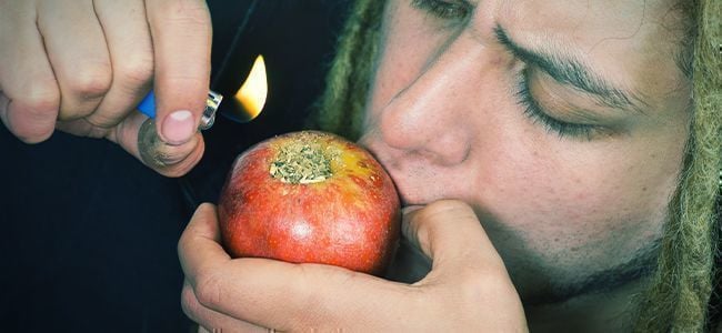 ADICIONE DIVERSÃO E SABOR AO FAZER UM BONG DE FRUTA