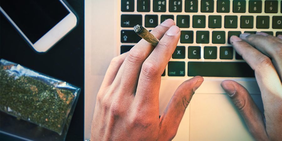TORNAR-SE UM MELHOR ESCRITOR COM CANNABIS IMPLICA ALGUMA EXPERIMENTAÇÃO