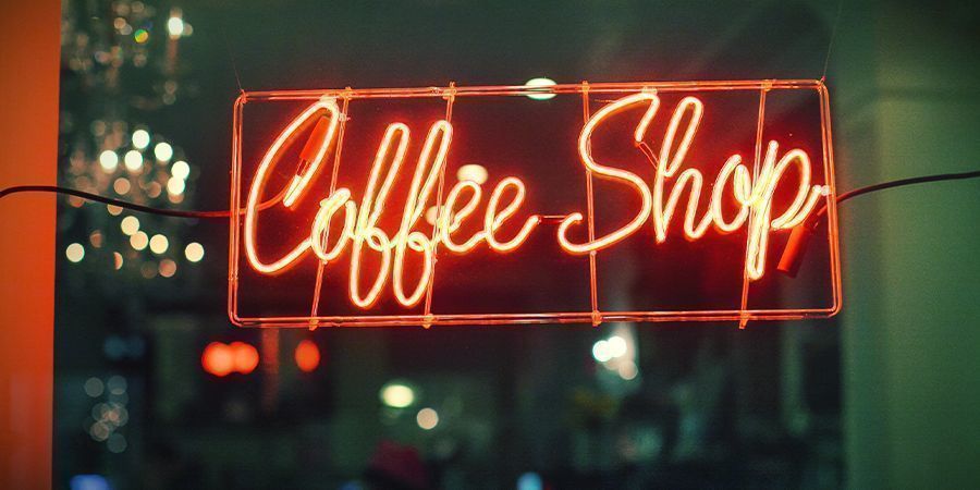 QUAIS OS MELHORES COFFEESHOPS PERTO DA FRONTEIRA QUE ATENDEM ESTRANGEIROS?