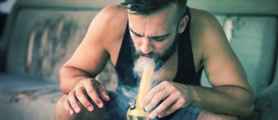 r/milking: O local perfeito para mostrar as passas mais densas do bong