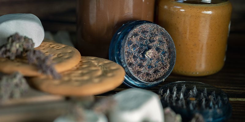 Ingredientes alternativos para firecrackers de marijuana Ingredientes alternativos para firecrackers de marijuana