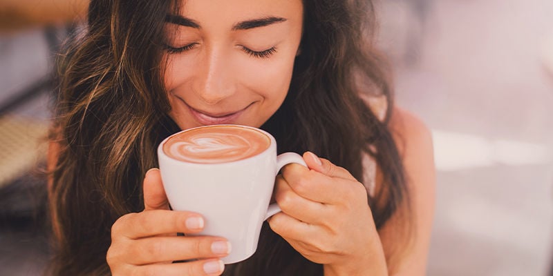 Como pode experimentar a cafeína?