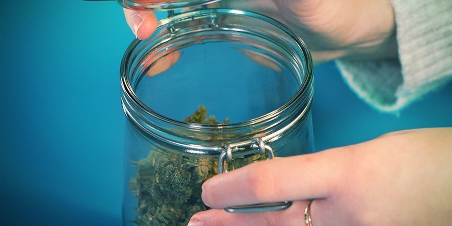 guardar cannabis