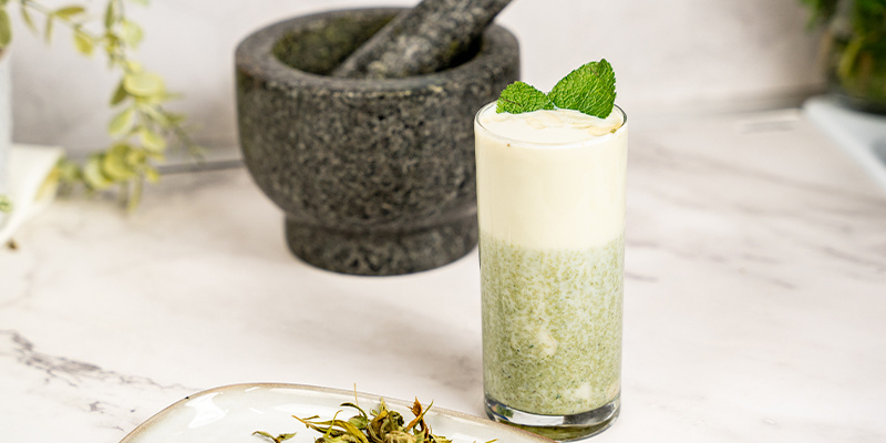 Misturar bem. Desfrute! Sabe melhor fresco.